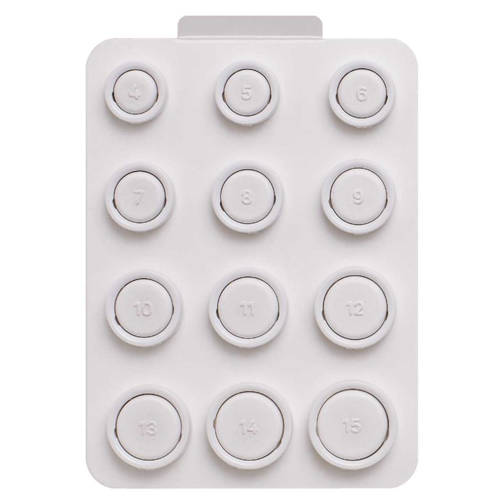 Oura Ring 4 Sizing Kit with white sample rings in sizes 4 to 15