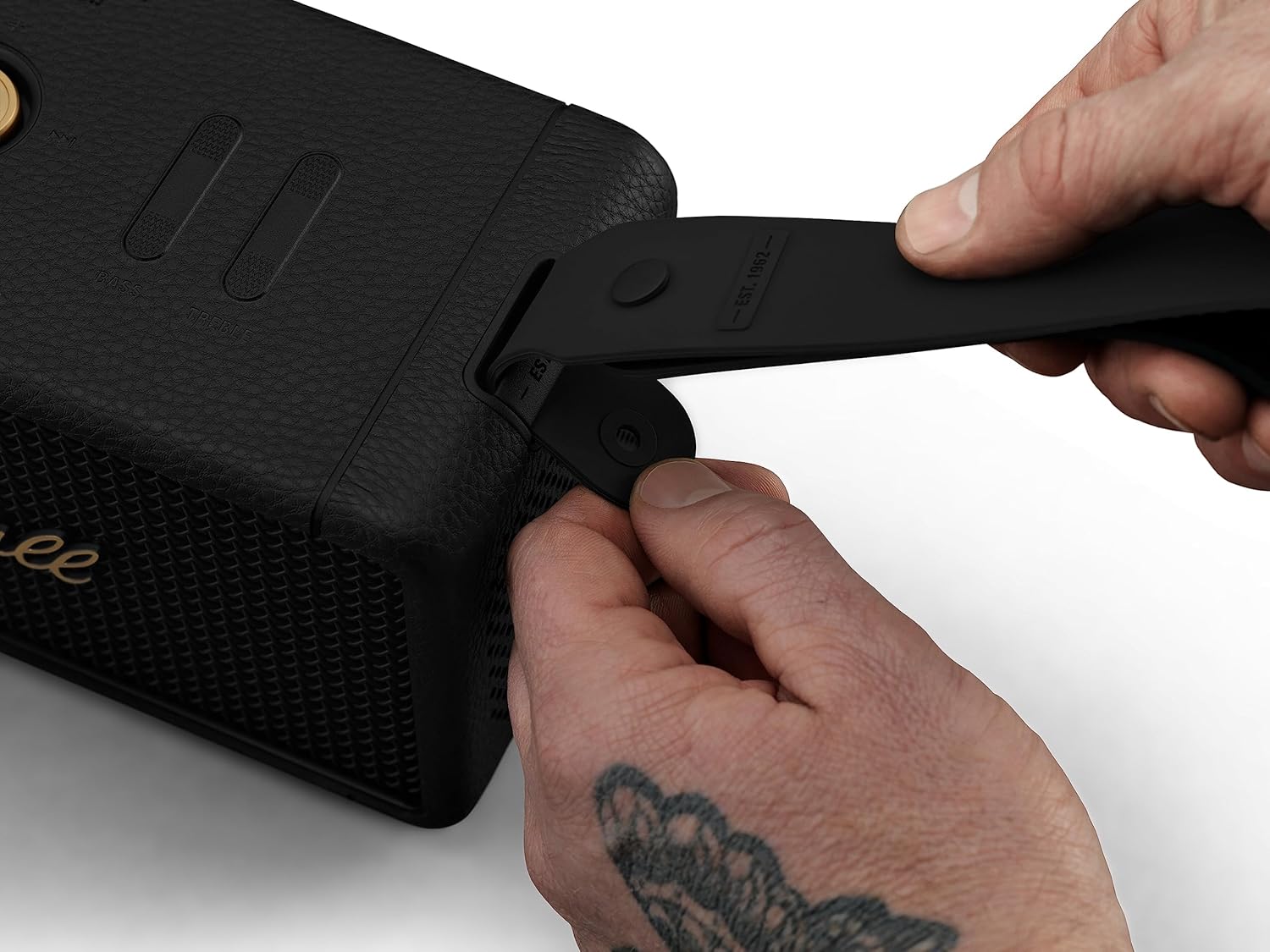 MARSHALL MIDDLETON PORTABLE BLUETOOTH SPEAKER