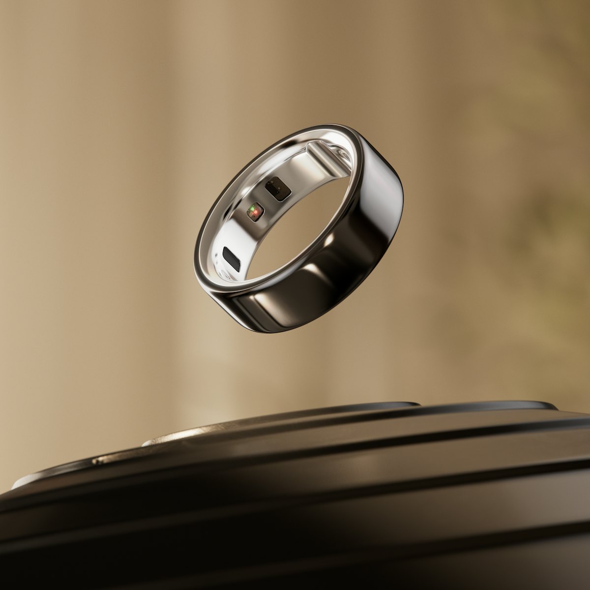 Oura Ring 4 Black smart ring
